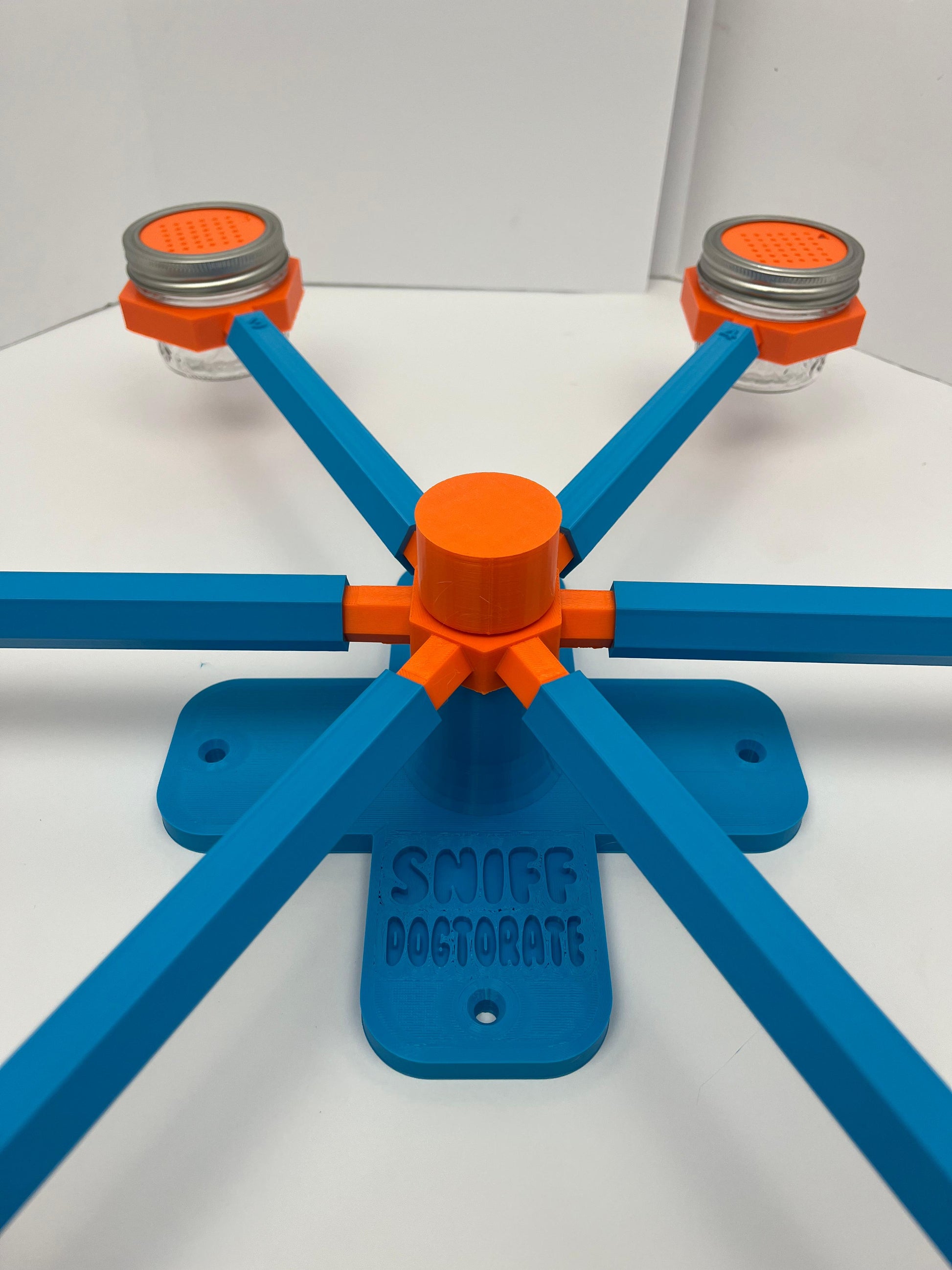Orange and cyan scent wheel